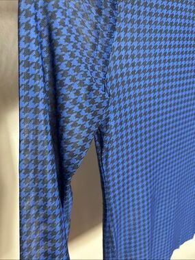 Steve Madden Eliza Top Sheer black and blue houndstooth print. NWOT